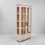 1590 4250 DISPLAY CABINET